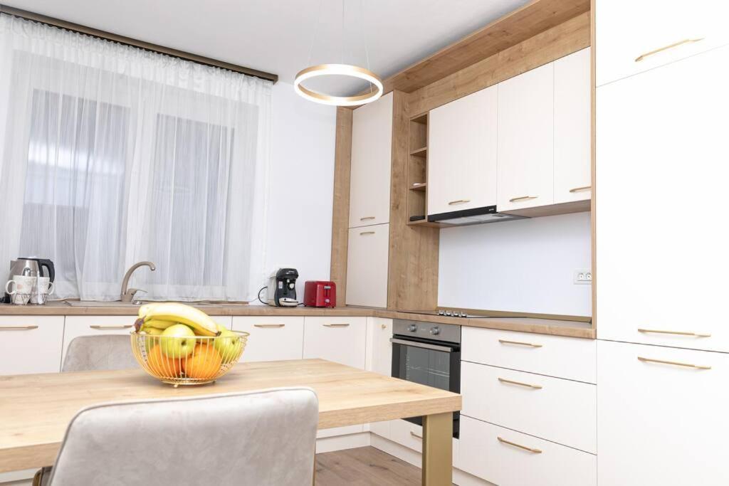 Enescu 3 City Center Flat Timisoara Exterior photo
